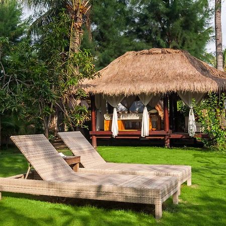Dolcemare Resort Gili Air Exterior foto